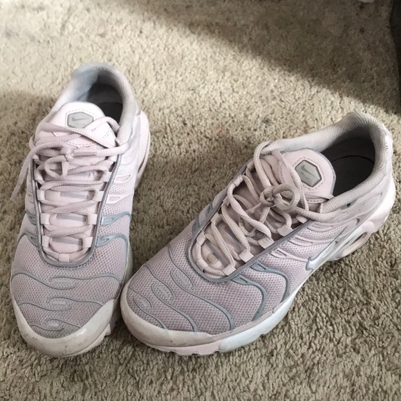 light pink nike tns
